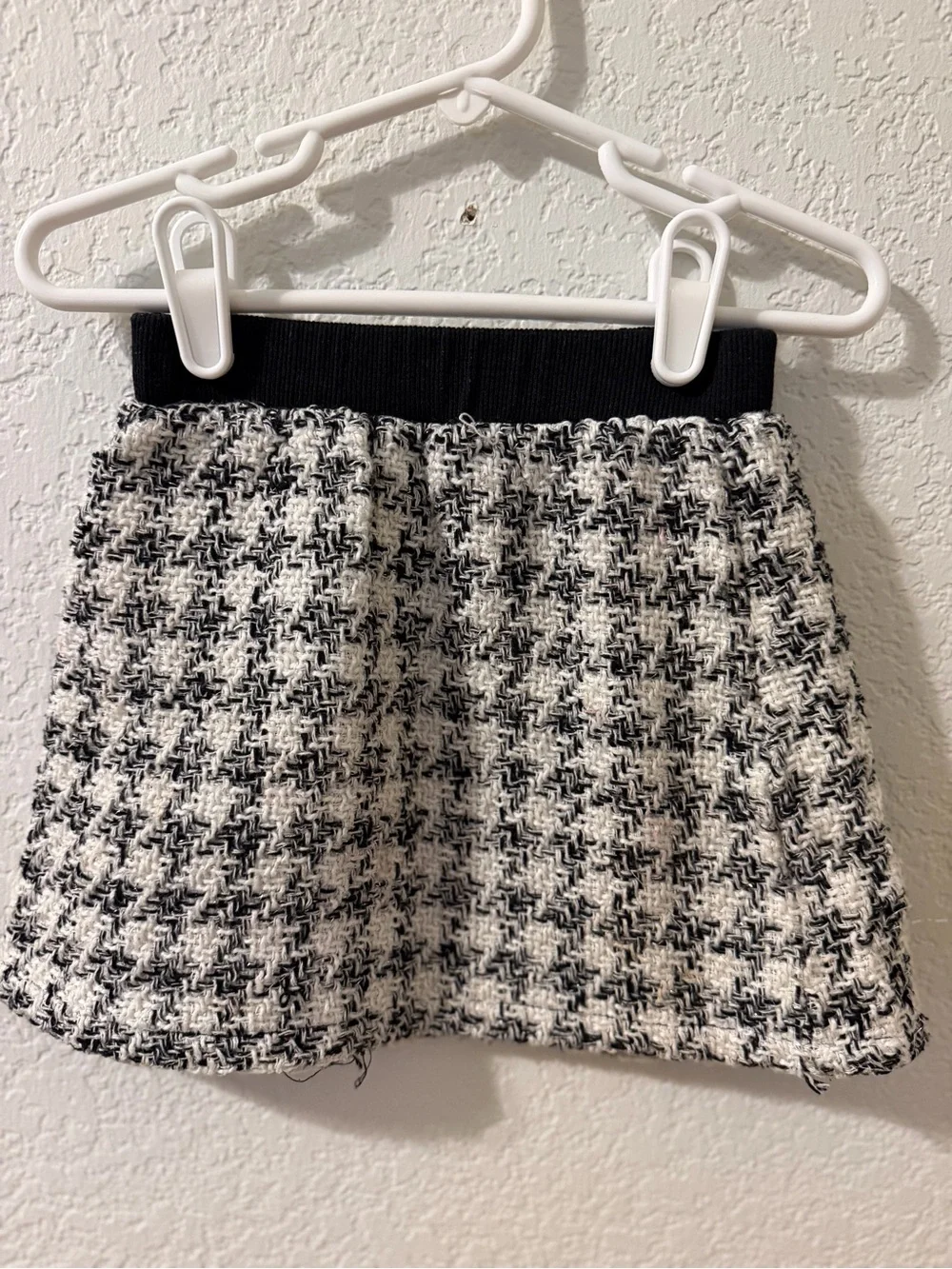 Girls Black & White Houndstooth Tweed Blazer Cardigan with Gold Buttons